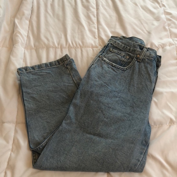 Capris - Jean Capris - Picture 2 of 6